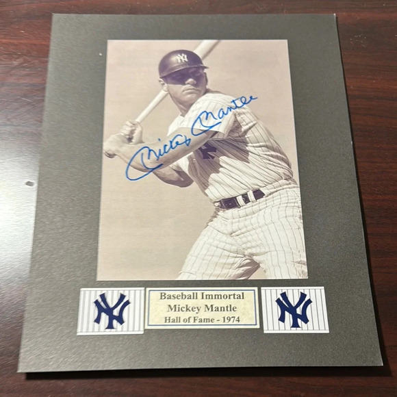 Mickey Mantle Signed Baseball Immortal Plaque - Picture 1 of 1